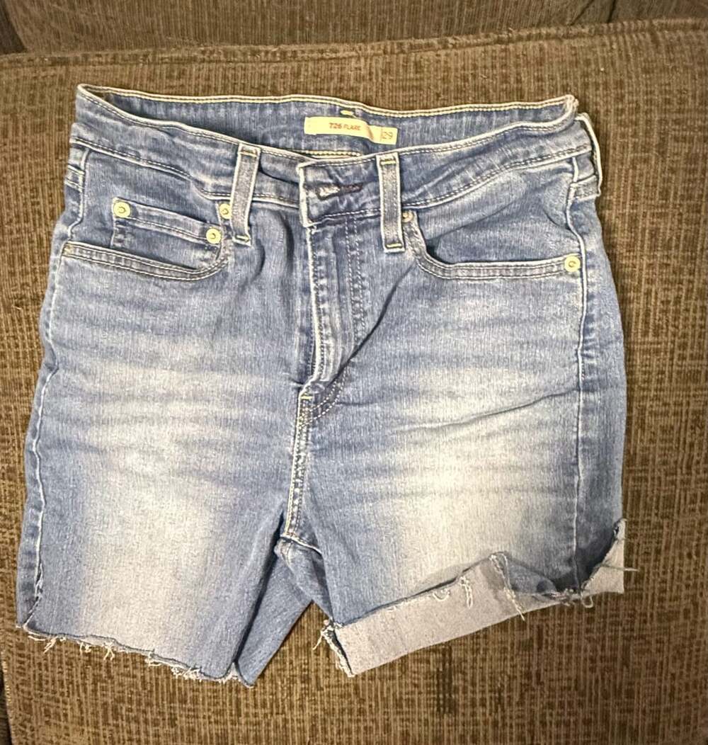 Levi's 726 Flare Denim Shorts Size 29